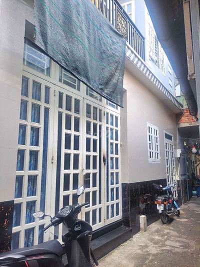 Nhà kiên cố đúc thật