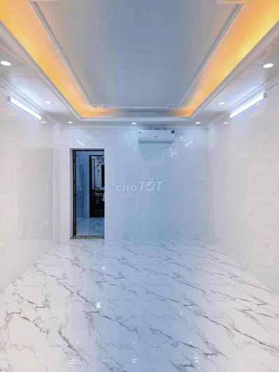Vũ Tông Phan, trc nhà 3m , gần đường ô tô tránh 65m2x3 tầng , giá rẻ