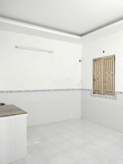 Phòng trọ 25m2 giá rẻ đường Huỳnh Tấn Phát, Q7