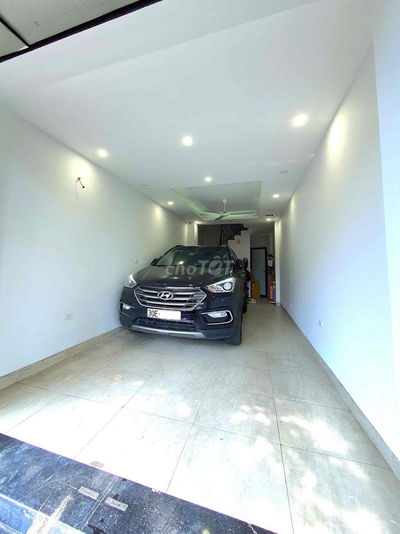 Mặt Phố Kinh Doanh - Ôtô Lùi Nhà - 5 Tầng Nhà Đẹp - SĐCC