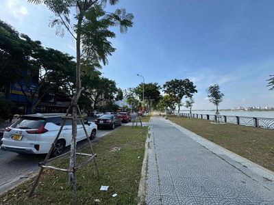 Cho Thuê Đất Mặt Tiền Chương Dương , 100m2,10tr/tháng