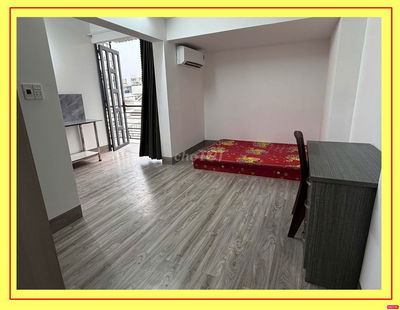 Phòng biệt thự Bình Lợi CHO NỮ THUÊ, có BAN CÔNG lớn, có nội thất