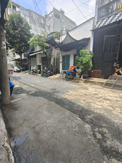Bán nhà cấp 4: Dt :5*11.5 hẻm 8m p15 tân bình:7.290ty tl