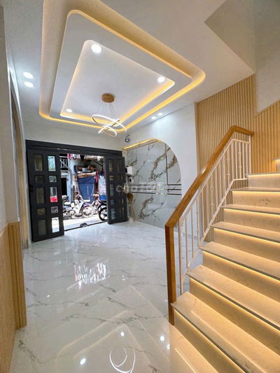 Nhà mới Nguyên căn đường Âu Cơ, P14, Quận 11. 2PN, 2WC, 2 tầng