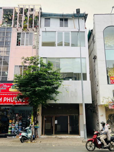 Chỉ 30tr! Cho Thuê Nhà Đẹp Mặt Tiền VÕ VĂN TẦN, Quận 3- Đoạn 2 chiều