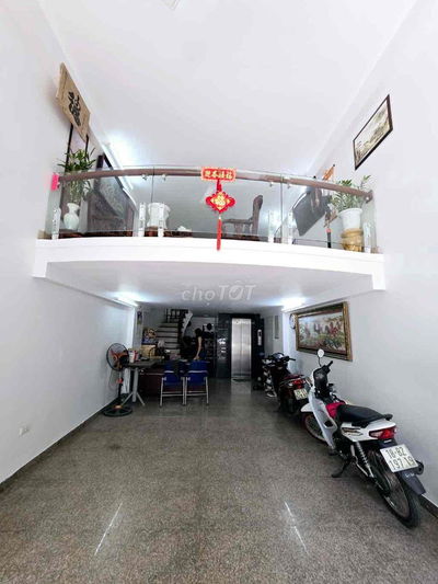 Nhà DV Văn Khê 8 tầng, dt 48m đường ô tô thông, giá 18,4 tỷ.