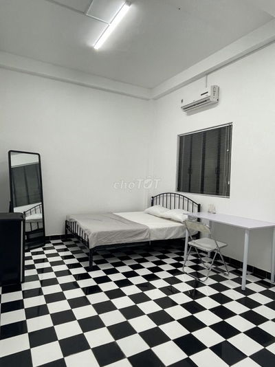 Cần cho thuê phòng ở quận 3 Cư Xá Đô Thành . GIÁ 6.500.000