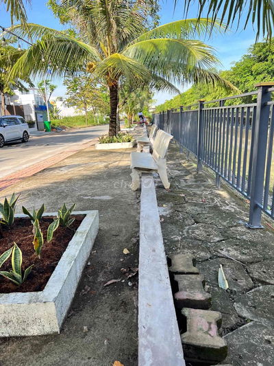 Gia đình cần bán Căn nhà Vườn để trả nợ bank DT 749m2 giá 25tr/m2