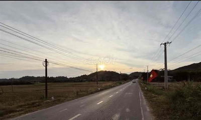 BÁN ĐẤT LÂM ĐỒNG MẶT TIỀN DT721 NỞ HẬU. NGÂN HÀNG CHO VAY 75% GIÁ