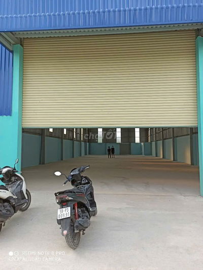 Cho thuê nhà xưởng 1000m2 tại đường vườn lài an phú đông quận 12