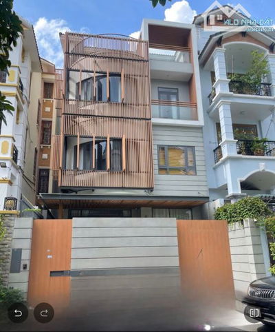 BIỆT THỰ ĐƯỜNG HOA ĐÀO-HOA SỨ KHU PHAN XÍCH LONG PHÚ NHUẬN 5 TẦNG 144m2