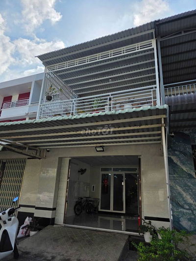 Căn nhà tâm huyết, giá ưu đãi ngay Tân An Hội, Củ Chi 800tr SHR