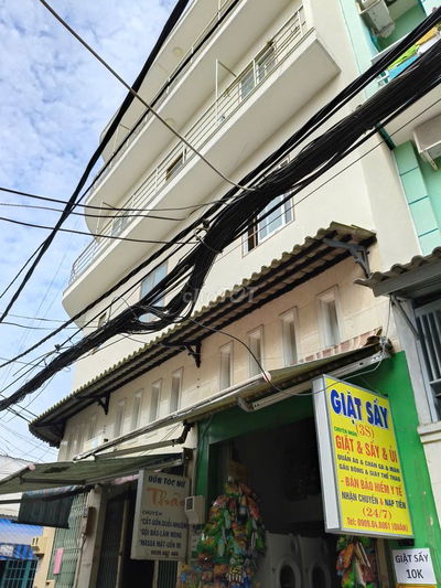 nhà 391/47 trệt + 3 lầu giá 5,2 tỷ