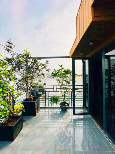 4 tầng góc 2 mặt hẻm Gần Nguyễn Văn Công p3gv.  Ngang 4.2m. Nhỉnh 4TL