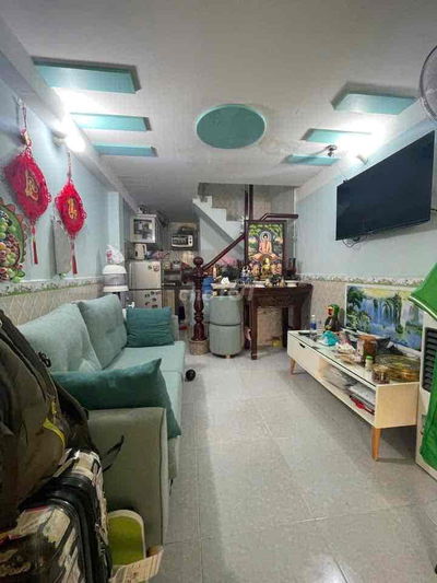 Nhà nhỏ 37m2 sử dụng, đuòng Ni Sư Huỳ Liên