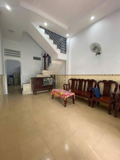 ✅✅Cho thuê nhà 2 lầu sẵn nội thất đường dương đình hội