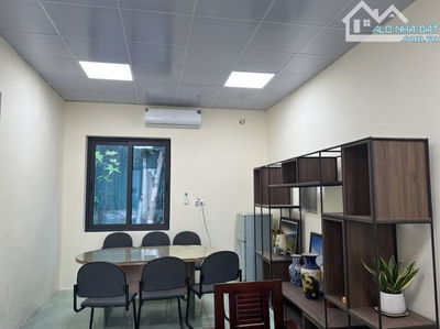 Cho thuê nhà làm văn phòng, kho tại quận Long Biên, gần phố Hồng Tiến, BV Tâm Anh