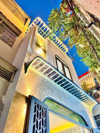 Nhà Mới Ngô Tất Tố,BT_Sát Quận 1_2PN Full nội thất – 4.78 tỷ