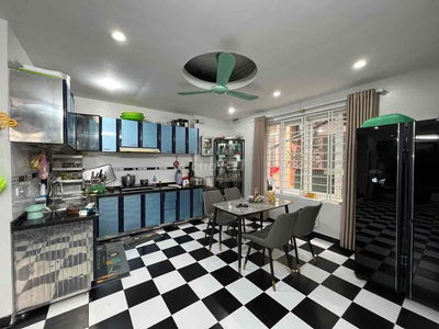 Gấp gấp Minh khai, ngõ nông, 3 thoáng sáng, Thang Máy, 50m