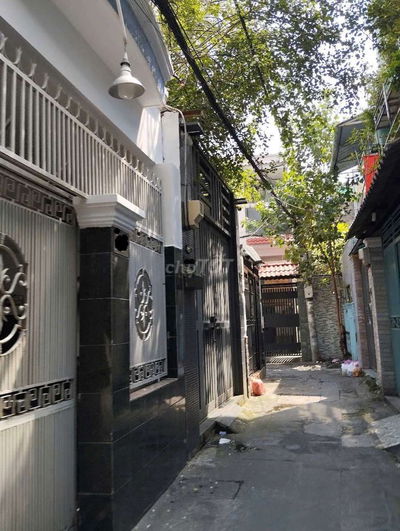 2 TẦNG 60M2- FULL NT- HẺM BA GÁC- GẦN MT 25m- CÔ GIANG PN- 7.35 TỶ
