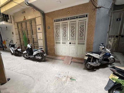 💐💐💐💐Hiếm 4,95ty,nhà bán vị trí đẹp thoáng