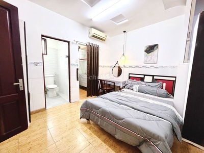 CHDV NGAY CV LÀNG HOA Full Nội Thất Mới Keng