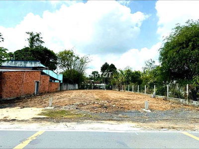 Kẹt vốn bán gấp 950tr có 150m2 Thới Hòa. Bến cát gần khu dân cư