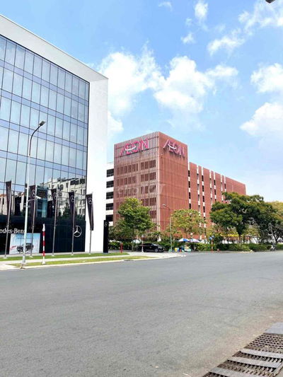 MẶT TIỀN KINH DOANH SẦM UẤT KHU PHỐ ẨM THỰC NGUYỄN SƠN - CHỈ 6.X TỶ 45