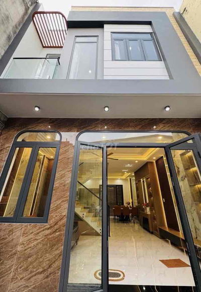 5,5 tỷ bán nhà 57 m2- Chiến Lược Bình Tân, 2 tầng tặng Full nội thất