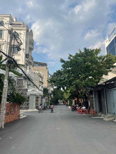 Phòng trọ hẻm kế bên trường Nguyễn Trung Trực