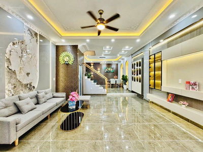 NHÀ ĐẸP VÀ RẺ Gần chợ Phạm Văn Bạch ngang 5m - Đúc trệt 2 lầu 3 phòng ngủ 1 phòng thờ, sân phơi