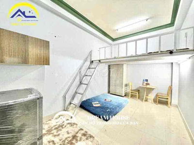 MỚI TRỐNG 1 PHÒNG CỬA SỔ TRỜI - FULL NỘI THẤT - FREE XE