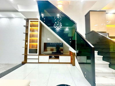 💥💥💥NHÀ XÂY MỚI -4TẦNG-DT4x15M,🚗NGỦ TRONG NHÀ,TẶNG FULL NỘI THẤT-NHÀ BÈ