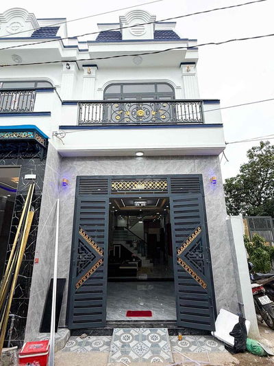 Chủ gởi bán nhà HOÀN CÔNG mặt tiền hẻm thông gần chợ TÂN VẠN,4.1x18=70