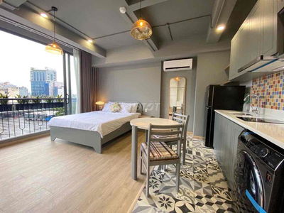 Cho Thuê Căn Hộ Ban Công, Thang Máy, Máy Giặt gần Cầu Vượt 3/2 Quận 10