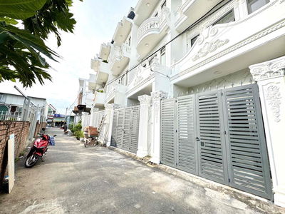 Chủ gởi bán nhà 1 trệt 2 lầu Đã Hoàn Công P. Long Bình Tân,4,5x15=66m2