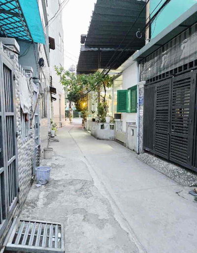 Bán Nhà HxH cách 20m ra MT Bờ Bao Tân Thắng 59m2 4 tầng 6.9 tỷ