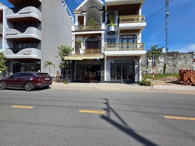 Bán Đất mặt tiền khu tái định cư Đông Hòa C, phường Đông Hòa gần BigC