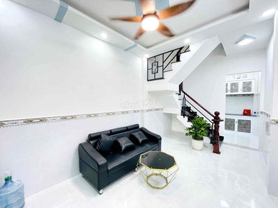 3.2❌10m, BÁN GẤP NHÀ 2 TẦNG, HXH, PHẠM VĂN BẠCH, P12 GÒ VẤP, 3 TỶ XÍU