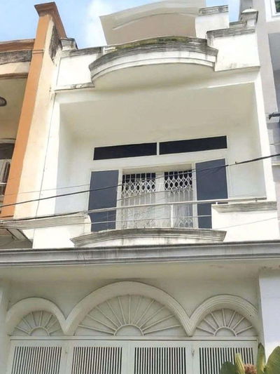 📢  Đường nội bộ 𝙇Ạ𝘾 𝙇𝙊𝙉𝙂 𝙌𝙐Â𝙉 khu cao tầng dân trí cao .