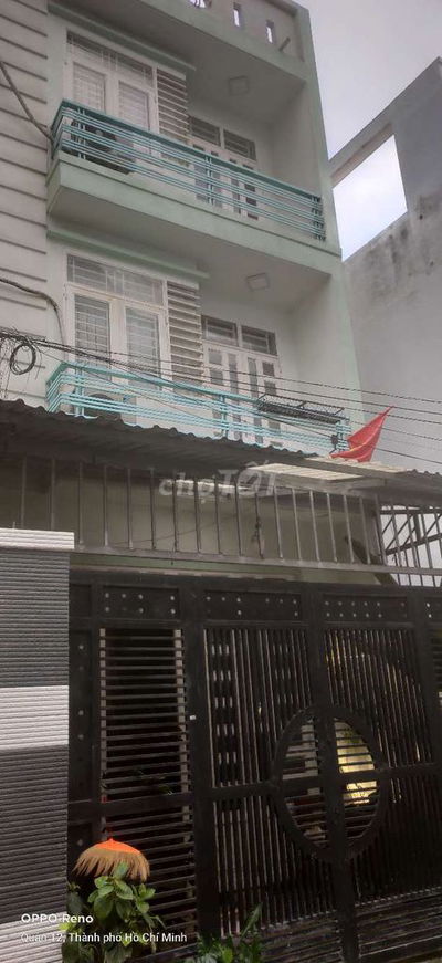 Nhà hẻm xe hơi: Diện tích 5,3x 15,6 - 1 trệt -2 lầu - 4PN -5WC