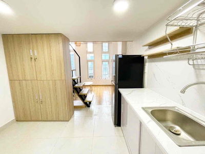 Cho Thuê Phòng Duplex siêu rộng có cửa sổ thoáng mát, Diện Biên Phủ