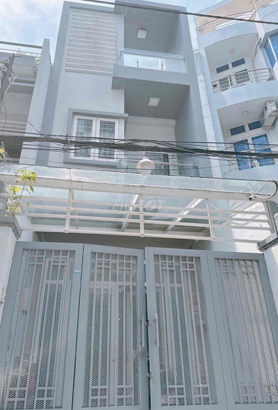 Nhà cho thuê hẻm cụt an ninh - trệt + 2 lầu + sân thượng - Ngô Gia Tự