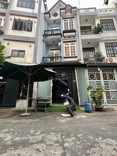 NHÀ RỘNG 4,2*15m 2LẦU ST 3PN 3WC 3ML HXT 9m PHAN HUY ÍCH