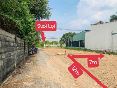 Chủ cần bán lô đất đẹp / 20m Suối Lội - Xã Tân Thông Hội xây tự do