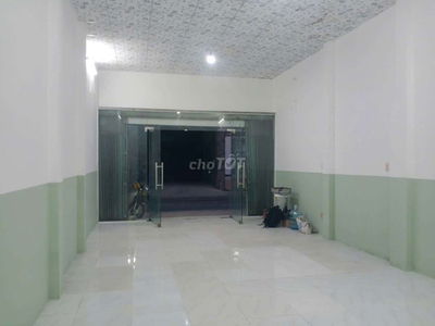 Cần bán gấp nhà cấp 4 mặt tiền đường P ĐHT Q12 .DT 4,7*33 .