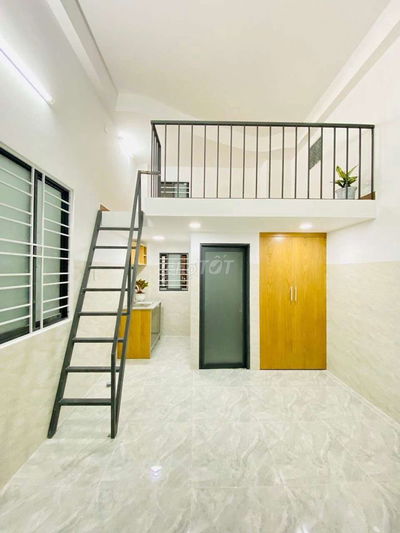 Phòng trọ gác cao 2m thoáng mát an ninh đường nguyễn văn quá
