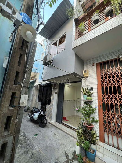 Cần cho thue lại nha khu vực yên tĩnh an ninh thích hợp ở gia đình