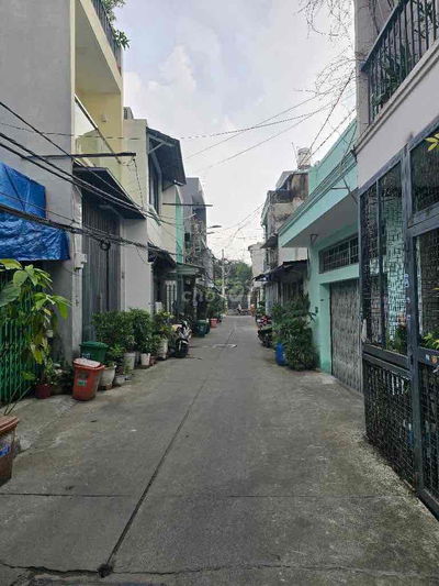 Bán Nhà HxH Tỉnh Lộ 10 35m2 2 tầng 3.5 tỷ (Hiếm)