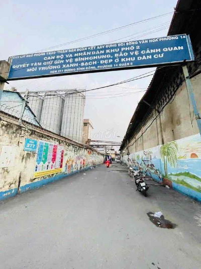 nhà bán chính chủ. mới 100%